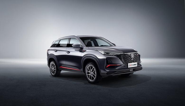 Импорт распараллелят: кроссовер Changan CS75 Plus представлен в России, особенности российской версии